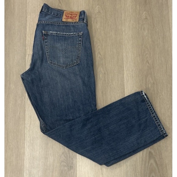 Levi's 559 Jeans 36x34 Blue Denim Relaxed Fit Straight Leg - Picture 1 of 4